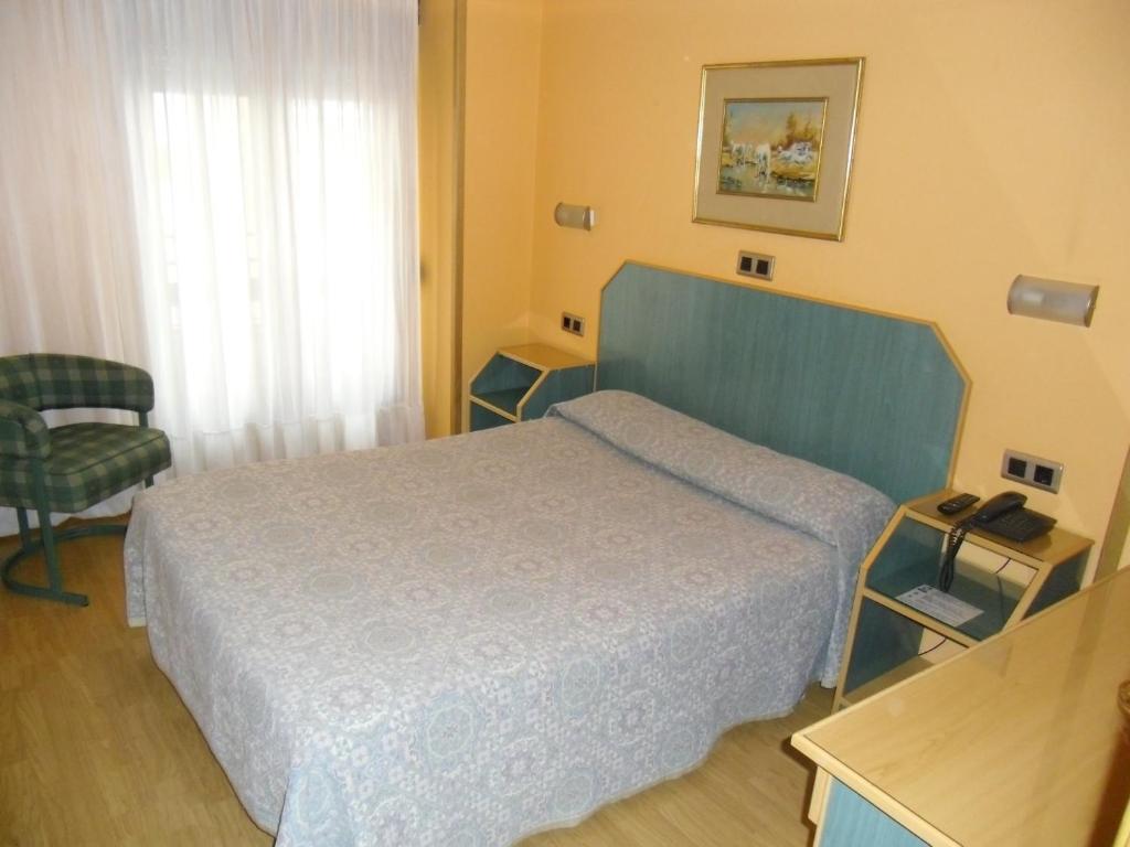 Hostal Don Suero León Zimmer foto