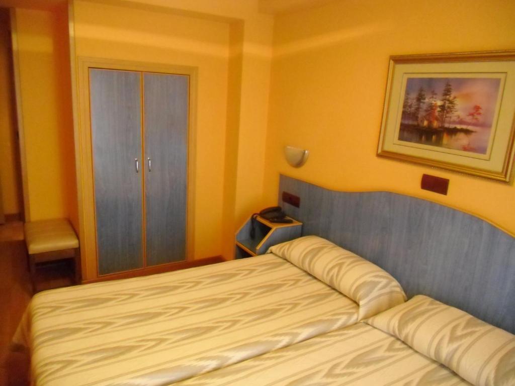 Hostal Don Suero León Exterior foto